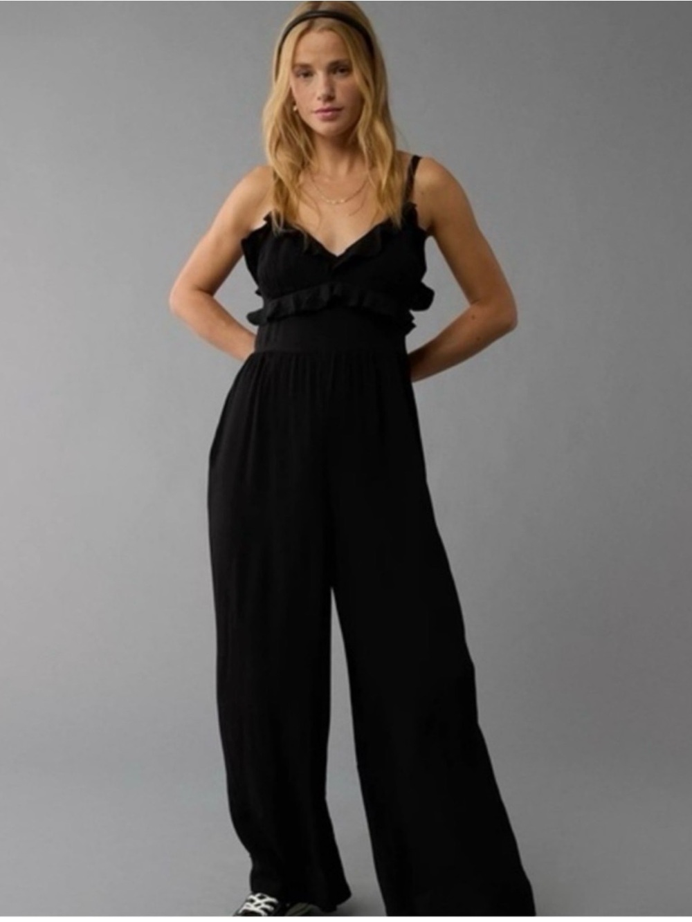 AE Black Wide-Leg Ruffle Jumpsuit Sz M